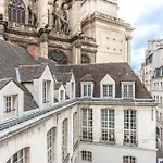 아파트 Luxury Duplex - Louvre Museum - 6 Guests *