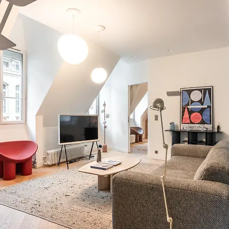 Luxury Duplex - Louvre Museum - 6 Guests