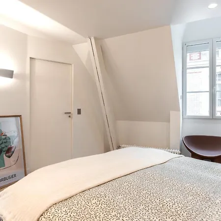 Luxury Duplex - Louvre Museum - 6 Guests *