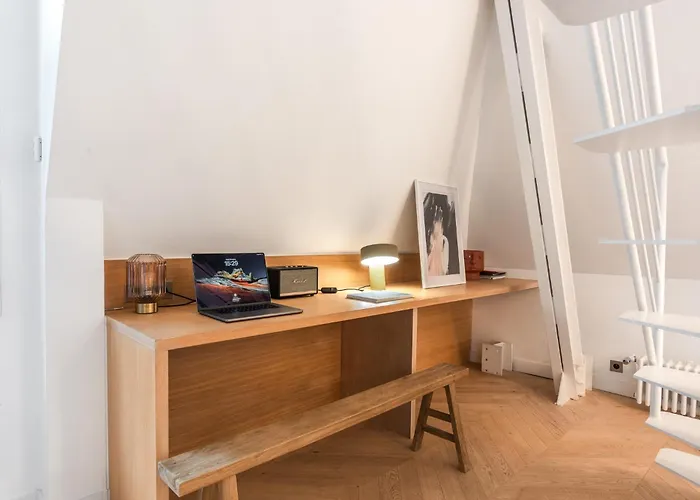 Luxury Duplex - Louvre Museum - 6 Guests *