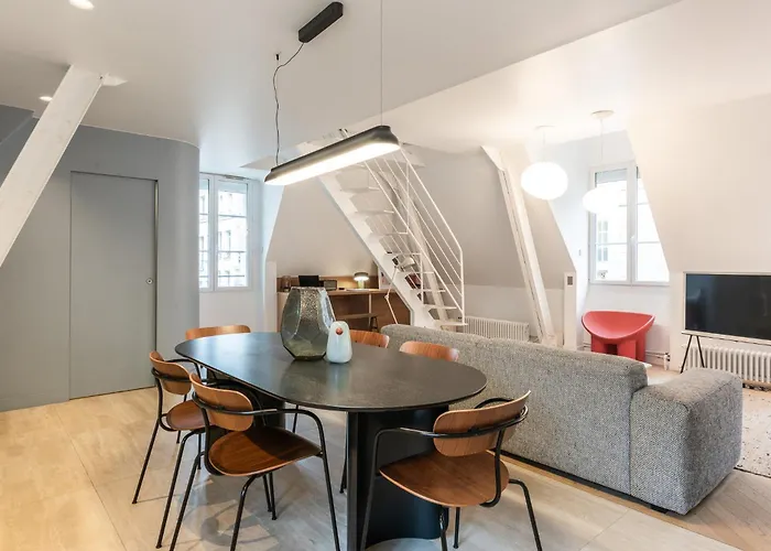 Luxury Duplex - Louvre Museum - 6 Guests Apartamento