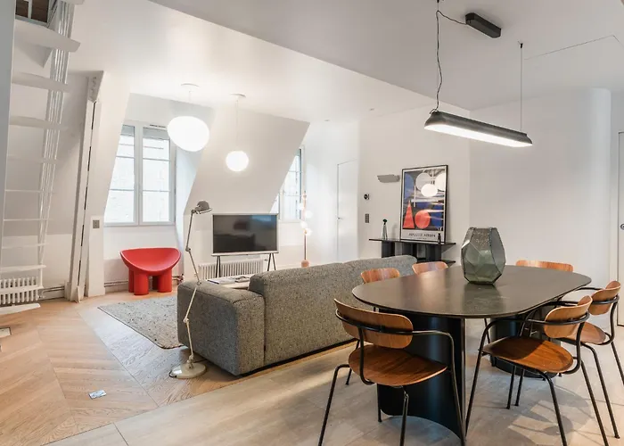 Luxury Duplex - Louvre Museum - 6 Guests Apartamento Paris