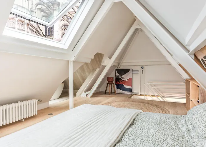 Luxury Duplex - Louvre Museum - 6 Guests Apartamento Paris